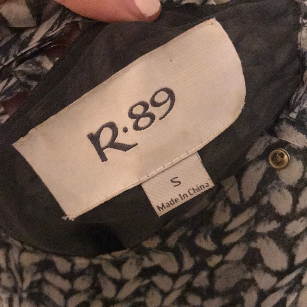 R 89 Top - Picture 5 of 6